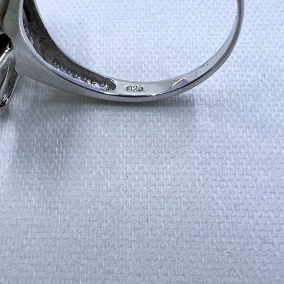 Sterling Silver Size 9 Flower Ring with CZ’s - Picture 4 of 7